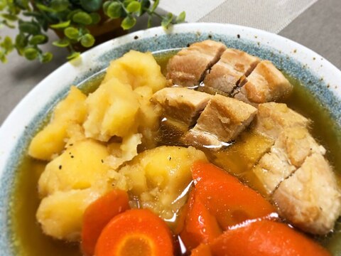 炊飯器で黒胡椒香る柔らか煮豚♩